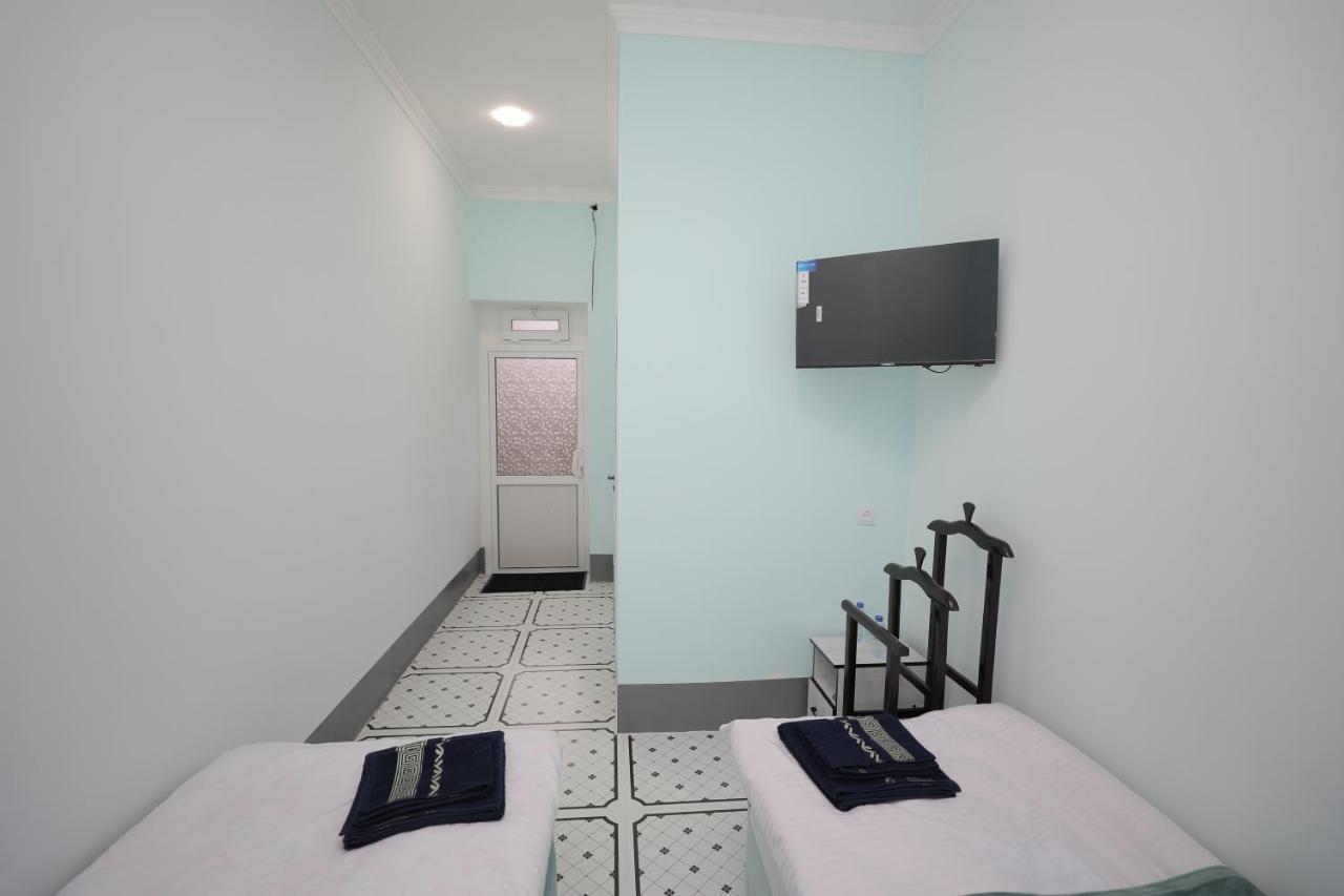Hotel S & D Hostel Tashkent Ngoại thất bức ảnh